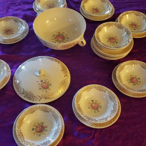 Taylor, Smith, and Taylor Diana 22k Gold w. RARE! - Picture 3 of 7